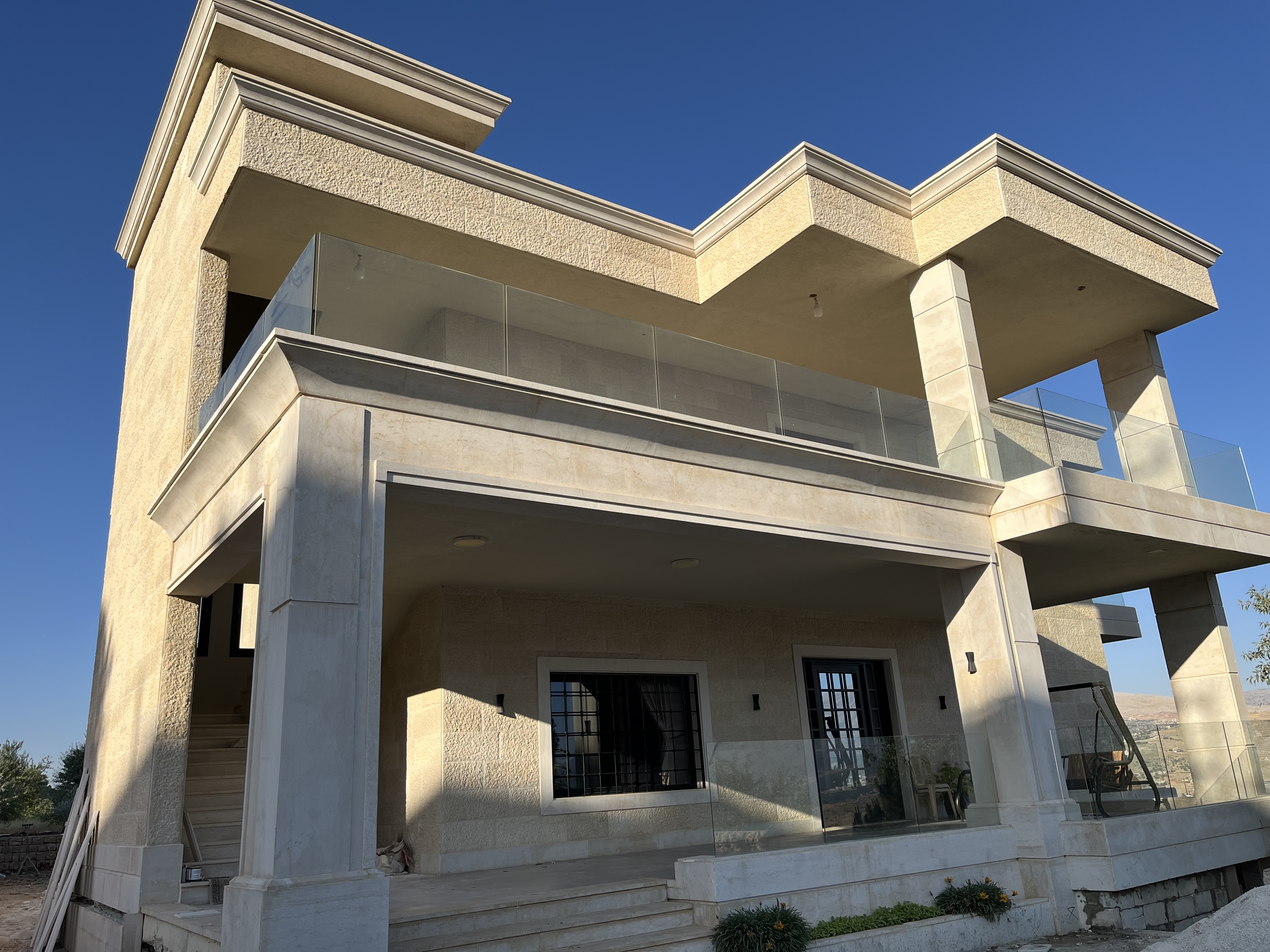 PRIVATE VILLA